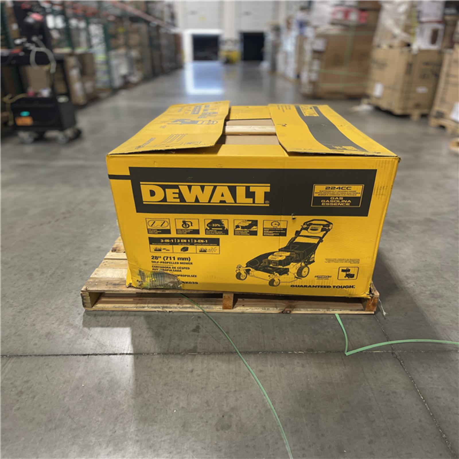 DALLAS LOCATION- NEW!- DEWALT 28 in. 224cc E-GOV Engine 3-in-1 Gas RWD Self-Propelled Lawn Mower