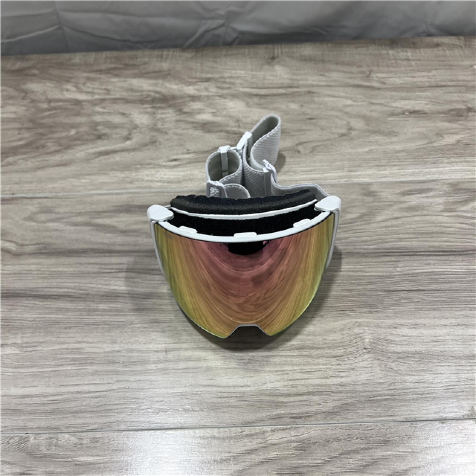 Smith 4D Mag Low Bridge Fit Googles ChromaPop Everyday Rose Gold Mirror White Vapor M007190OZ99M5