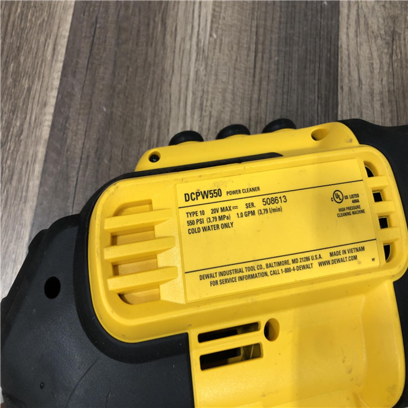AS-IS DEWALT 20V MAX 550 PSI 1.0 GPM Cold Water Cordless Battery Power Cleaner with 4-Nozzles (Tool Only)