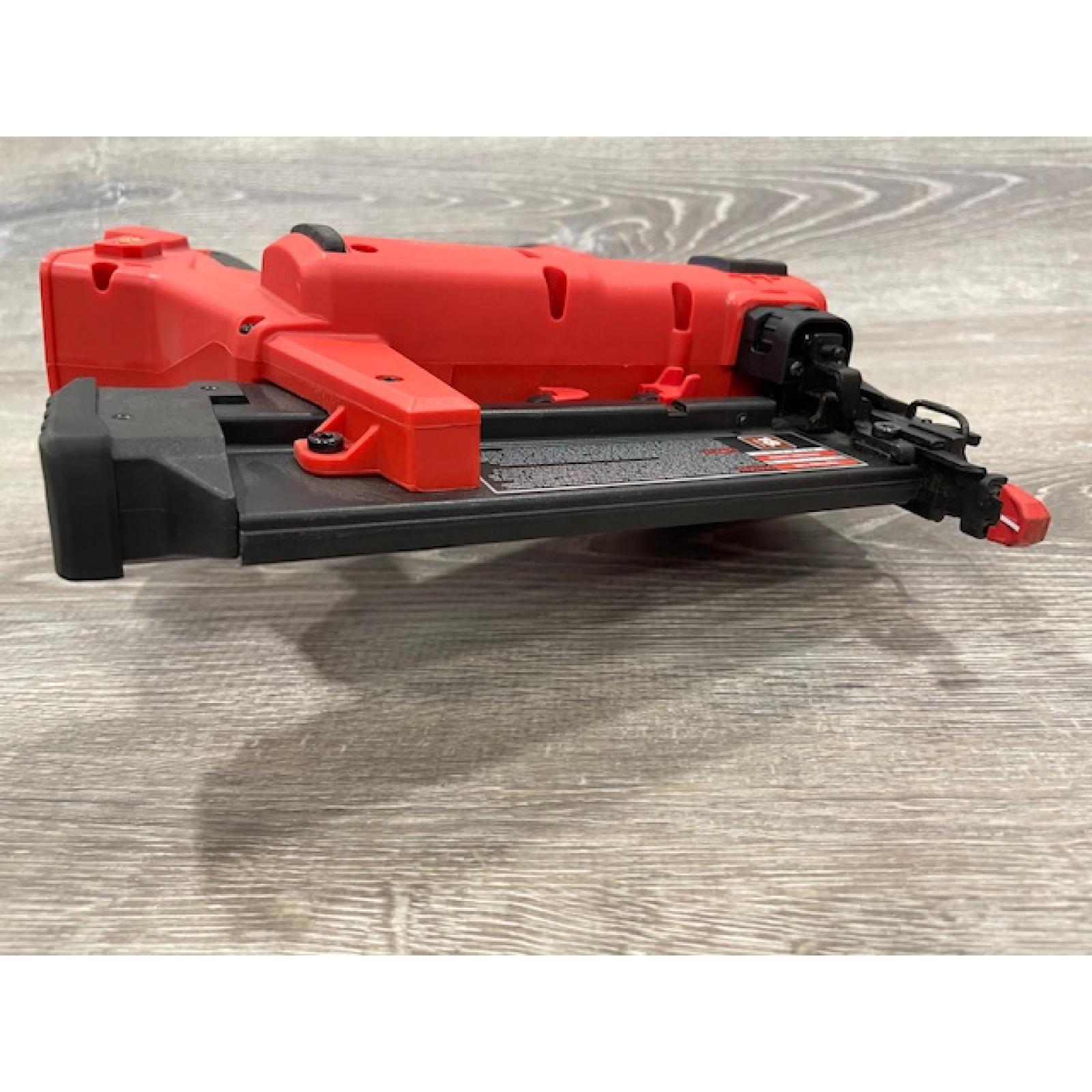 AS-IS Milwaukee FUEL 18-Volt Lithium-Ion Brushless Cordless Gen II 18-Gauge Brad Nailer (Tool-Only)