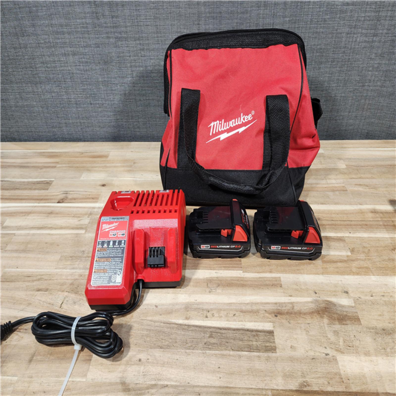 HOUSTON LOCATION - AS-IS Milwaukee M18 18V Lithium-Ion Brushless Cordless Compact Drill/Impact Combo Kit