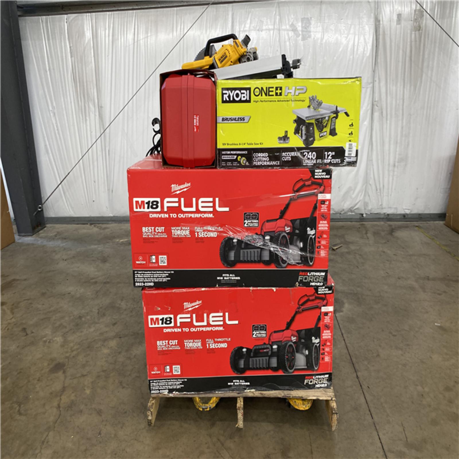 Houston Location AS IS - Tool Pallet