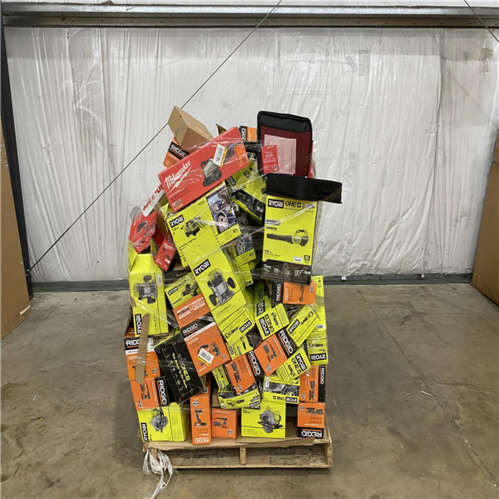Houston Location AS IS - Tool Pallet