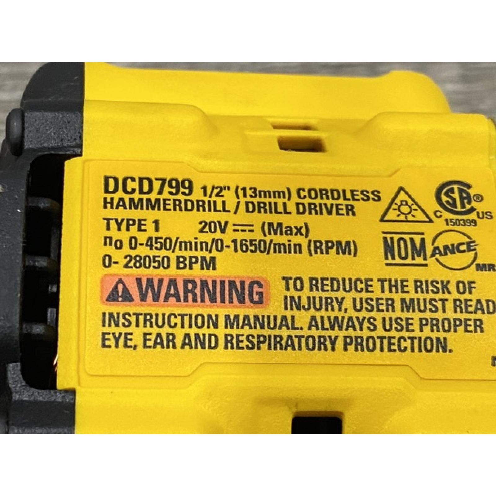 AS-IS DEWALT ATOMIC 20V Lithium-Ion Cordless 1/2 in. Hammer Drill Kit