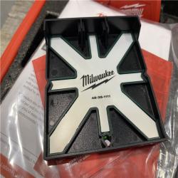 AS-IS Milwaukee 12-Volt Lithium-Ion Cordless Green 250 ft. 3-Plane Laser Level Kit