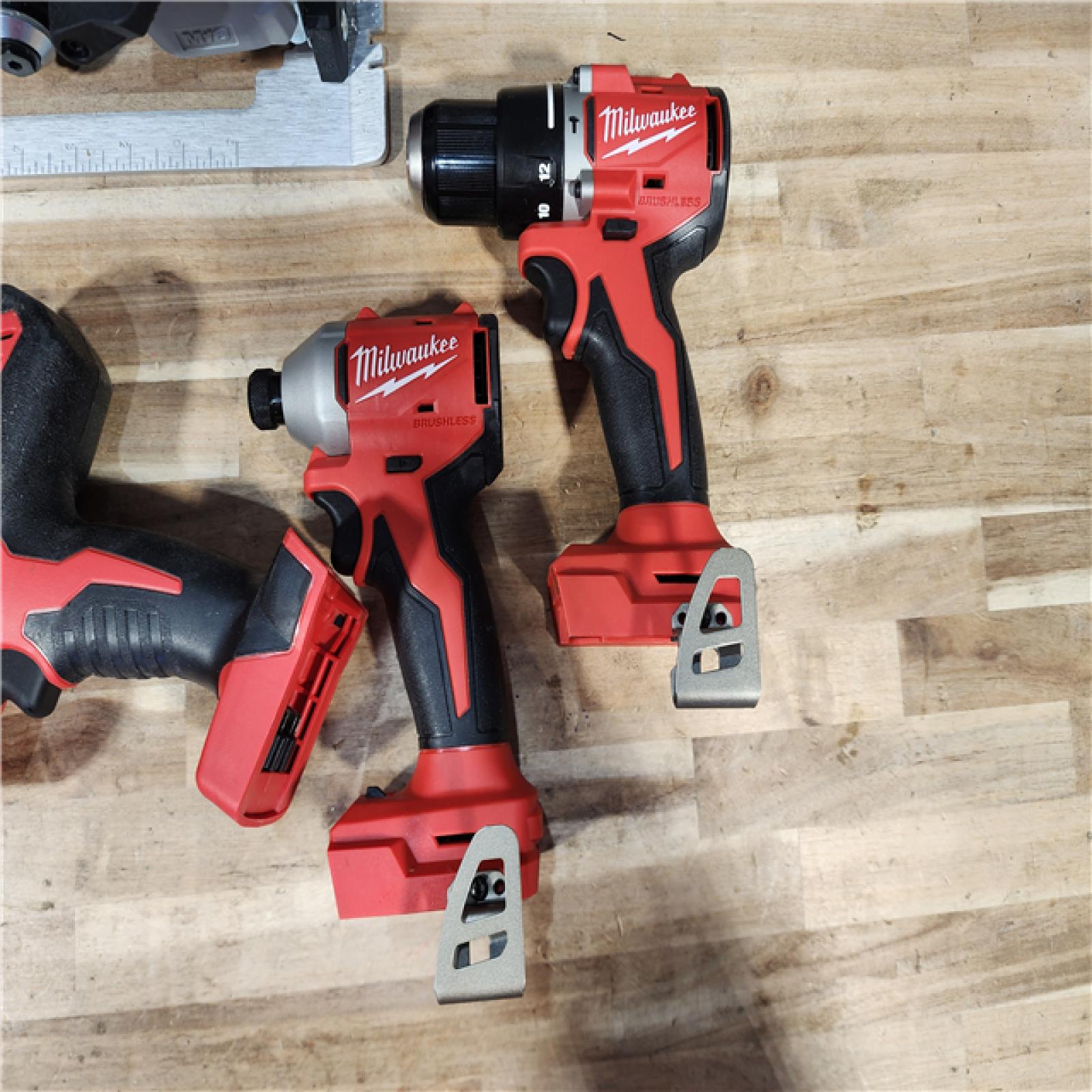 HOUSTON LOCATION - AS-IS Milwaukee M18 4-Tool Combo Kit