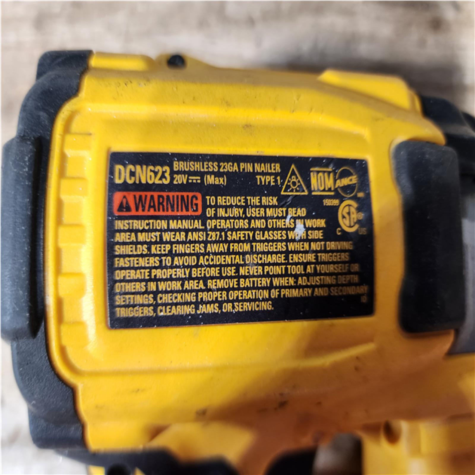 HOUSTON LOCATION - AS - IS DEWALT ATOMIC 20V MAX Lithium Ion Cordless 23 Gauge Pin Nailer (Tool Only)