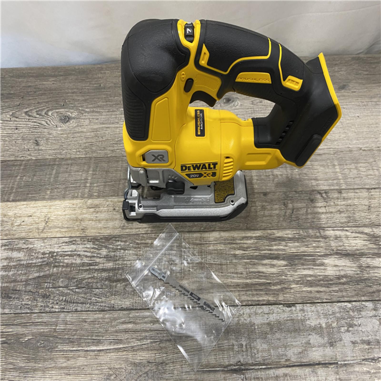 AS-IS DEWALT 20V MAX XR Cordless Brushless Jigsaw (Tool Only)