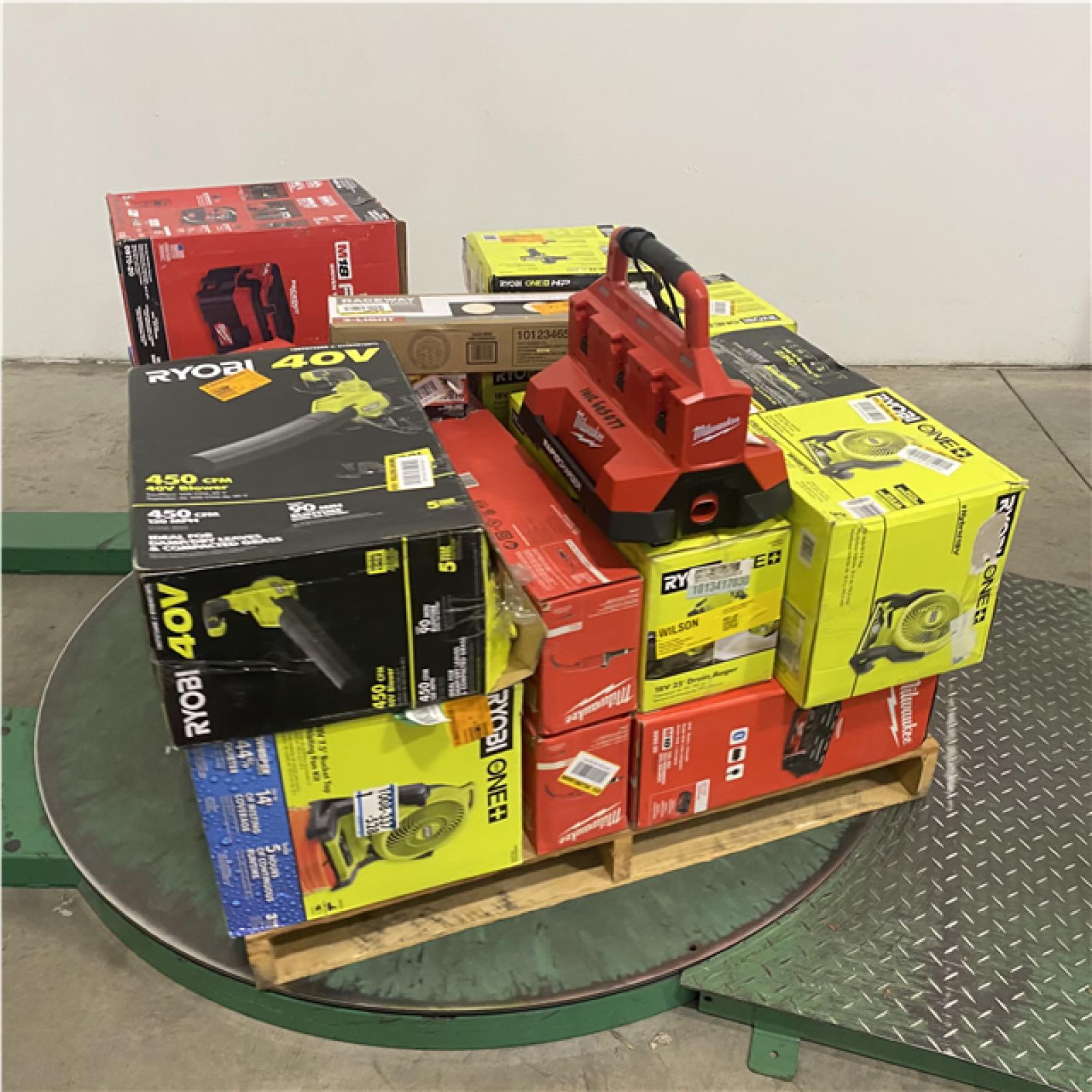 Dallas Location - As-Is Tool Pallet