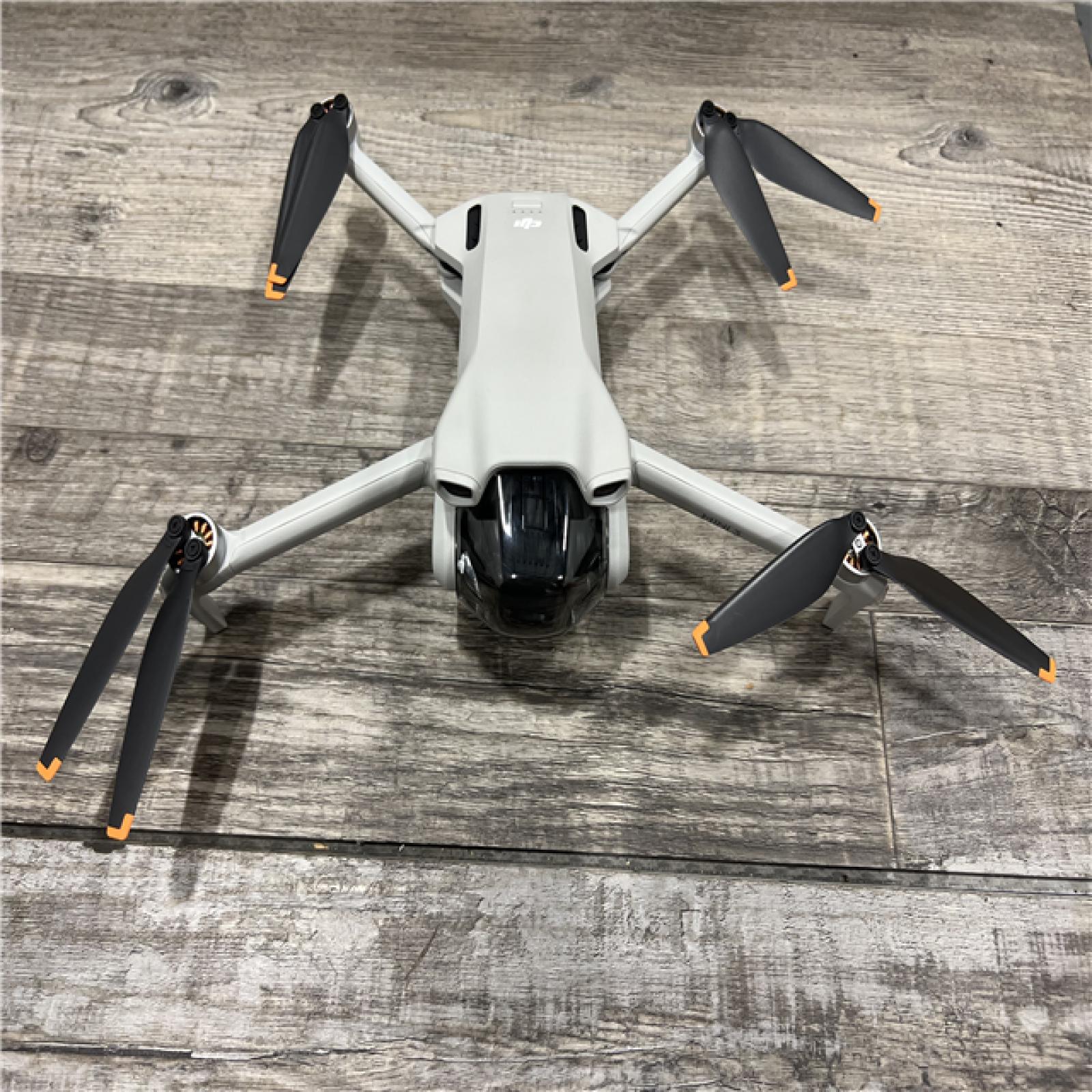 AS-IS DJI - Mini 3 Drone and Remote Control with Built-in Screen (DJI RC) - Gray