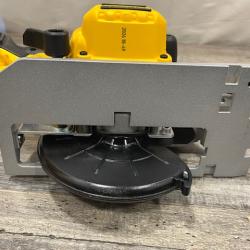 AS-IS DEWALT 20V MAX Cordless Brushless 6-1/2 in. Sidewinder Style Circular Saw (Tool Only)