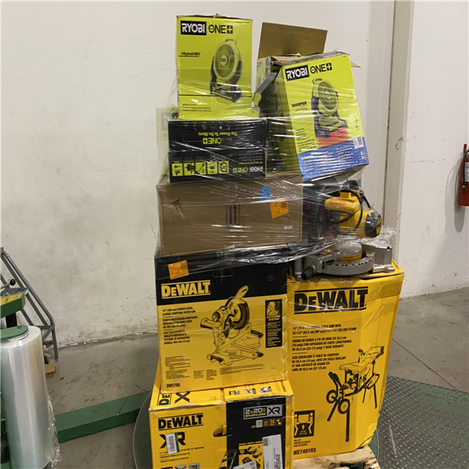 Dallas Location - As-Is Tool Pallet