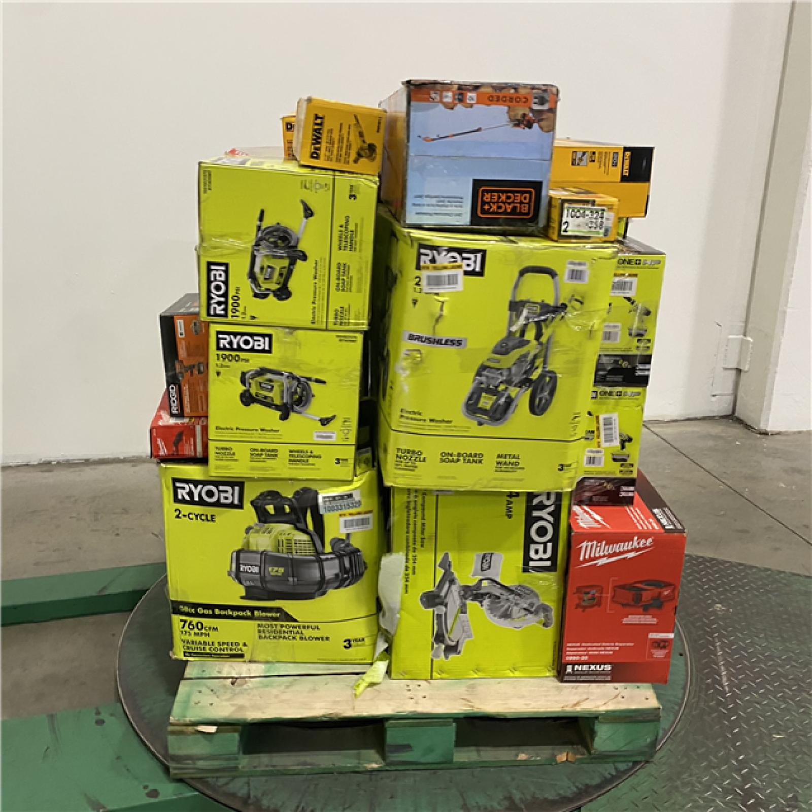 Dallas Location - As-Is Tool Pallet