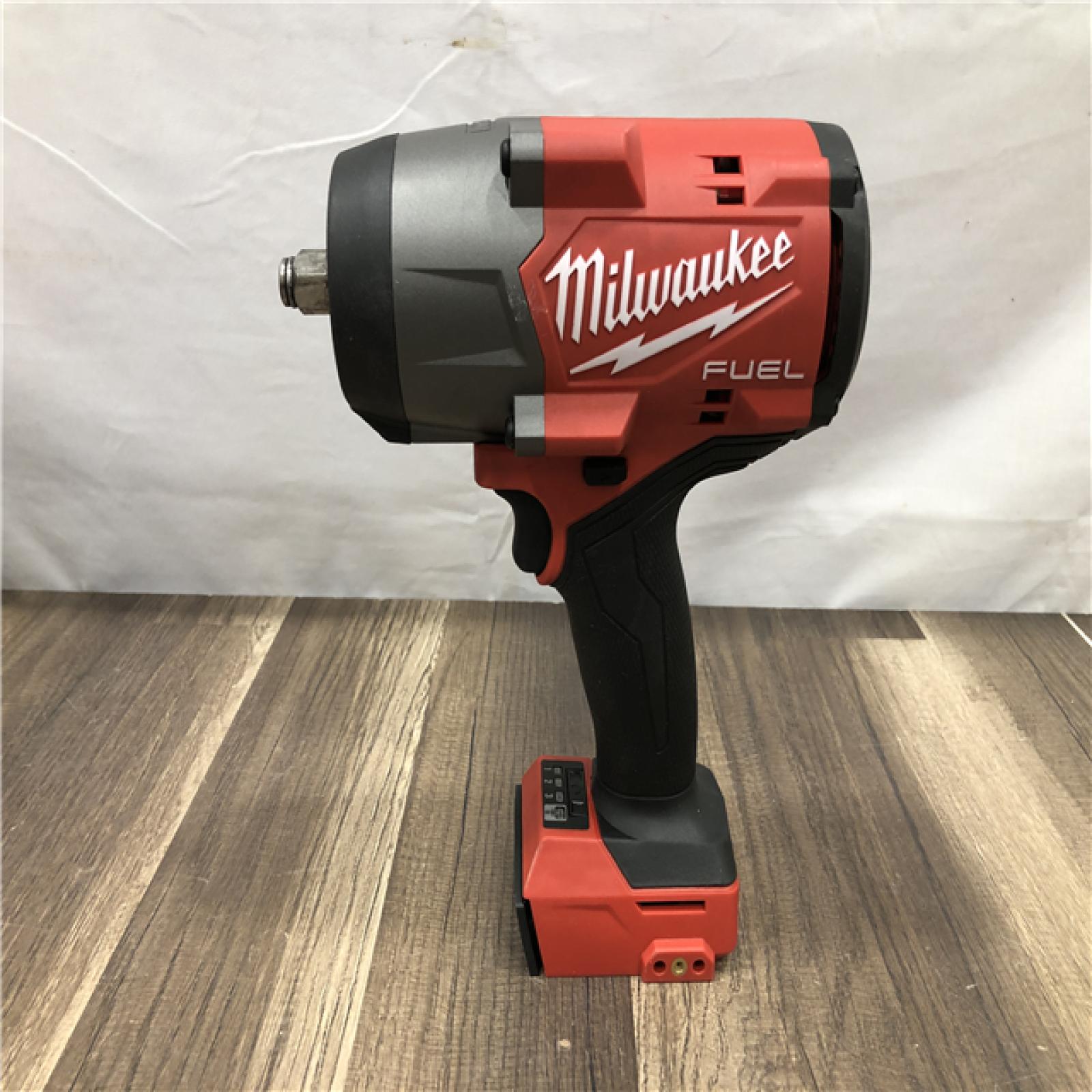 AS-IS Milwaukee FUEL 18V Lithium-Ion Brushless Cordless 1/2 in. Impact Wrench w/Friction Ring Kit