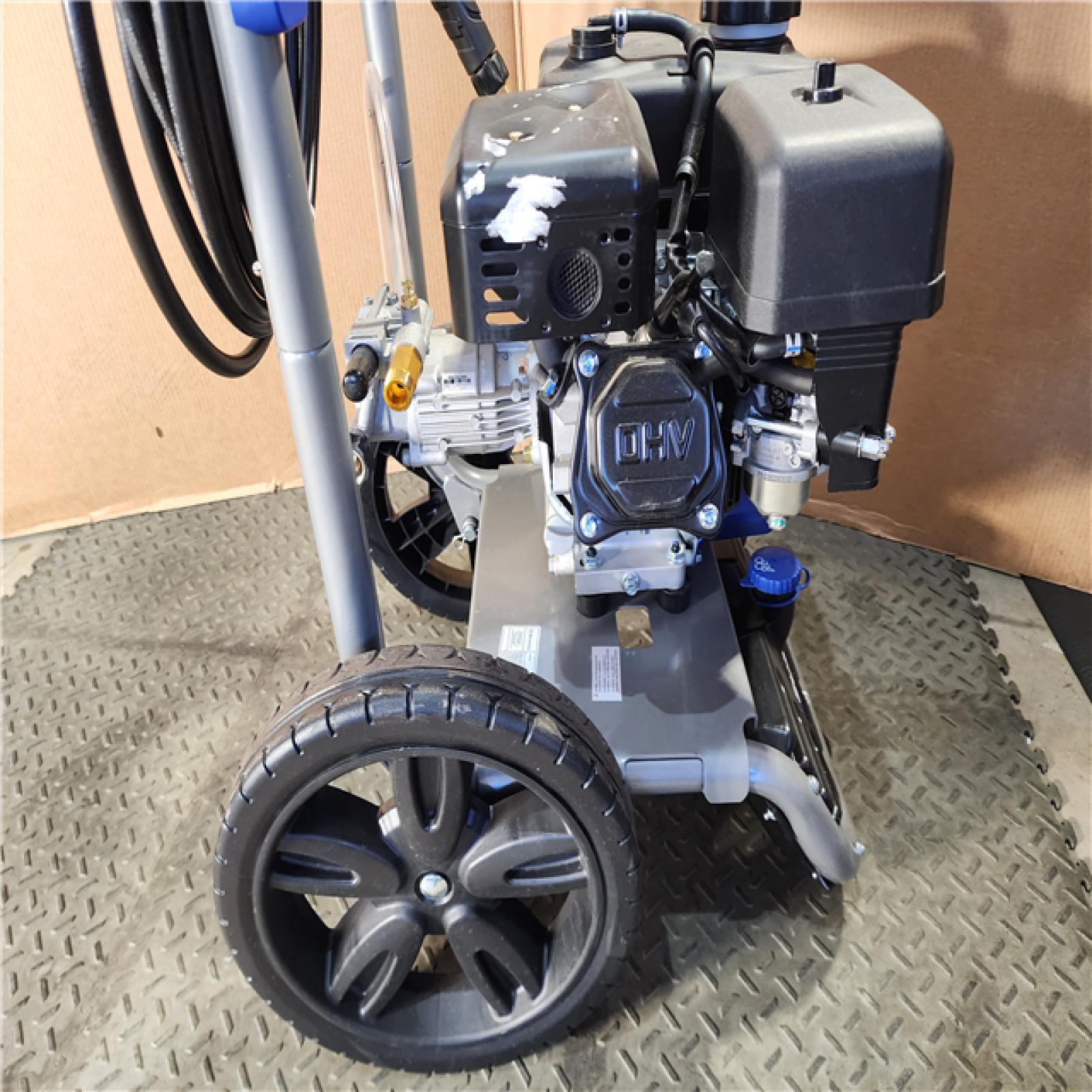 HOUSTON LOCATION - AS-IS Westinghouse 3400-PSI  2.5-GPM Gas Pressure Washer with 5 Nozzles & Soap Tank