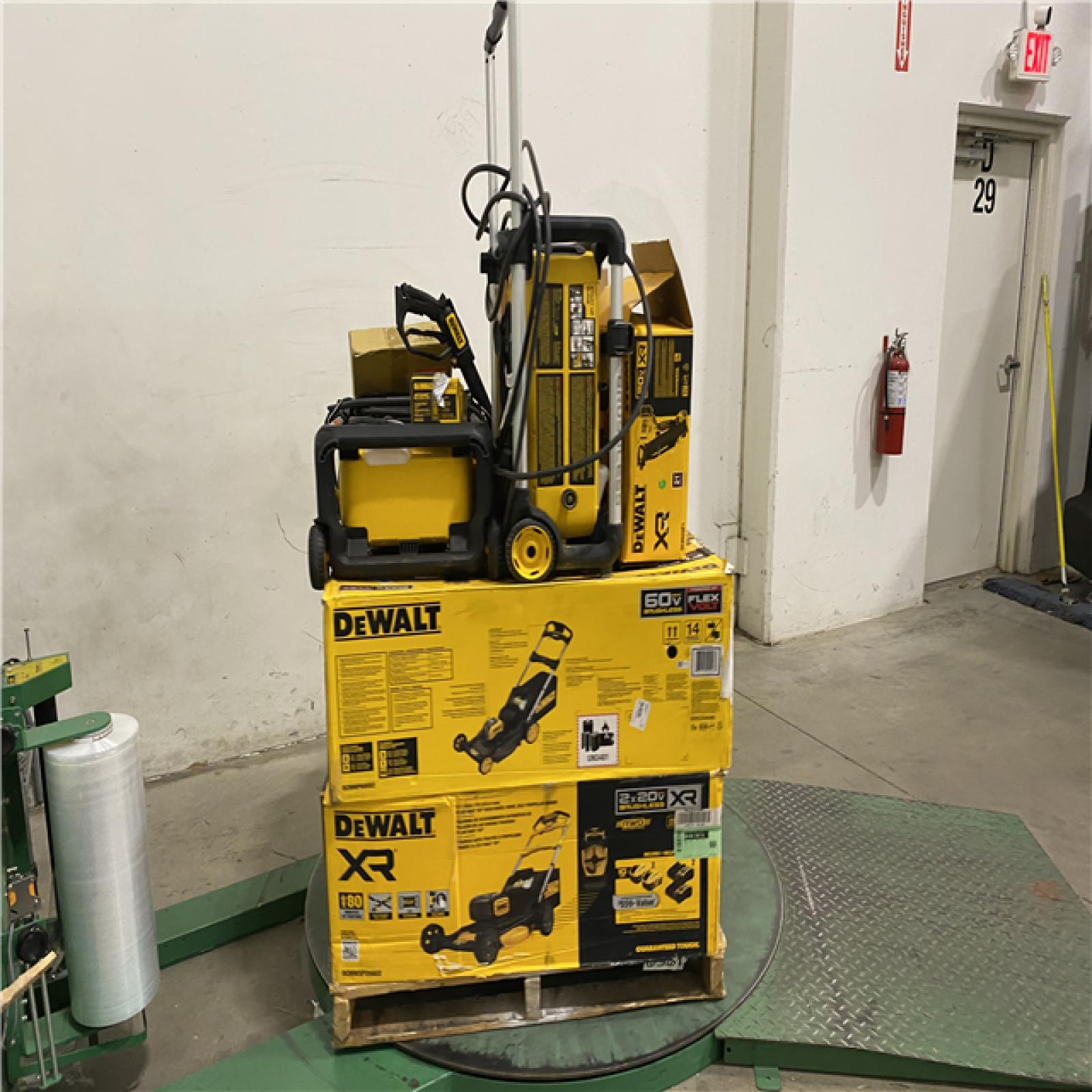Dallas Location - As-Is DEWALT Tool Pallet