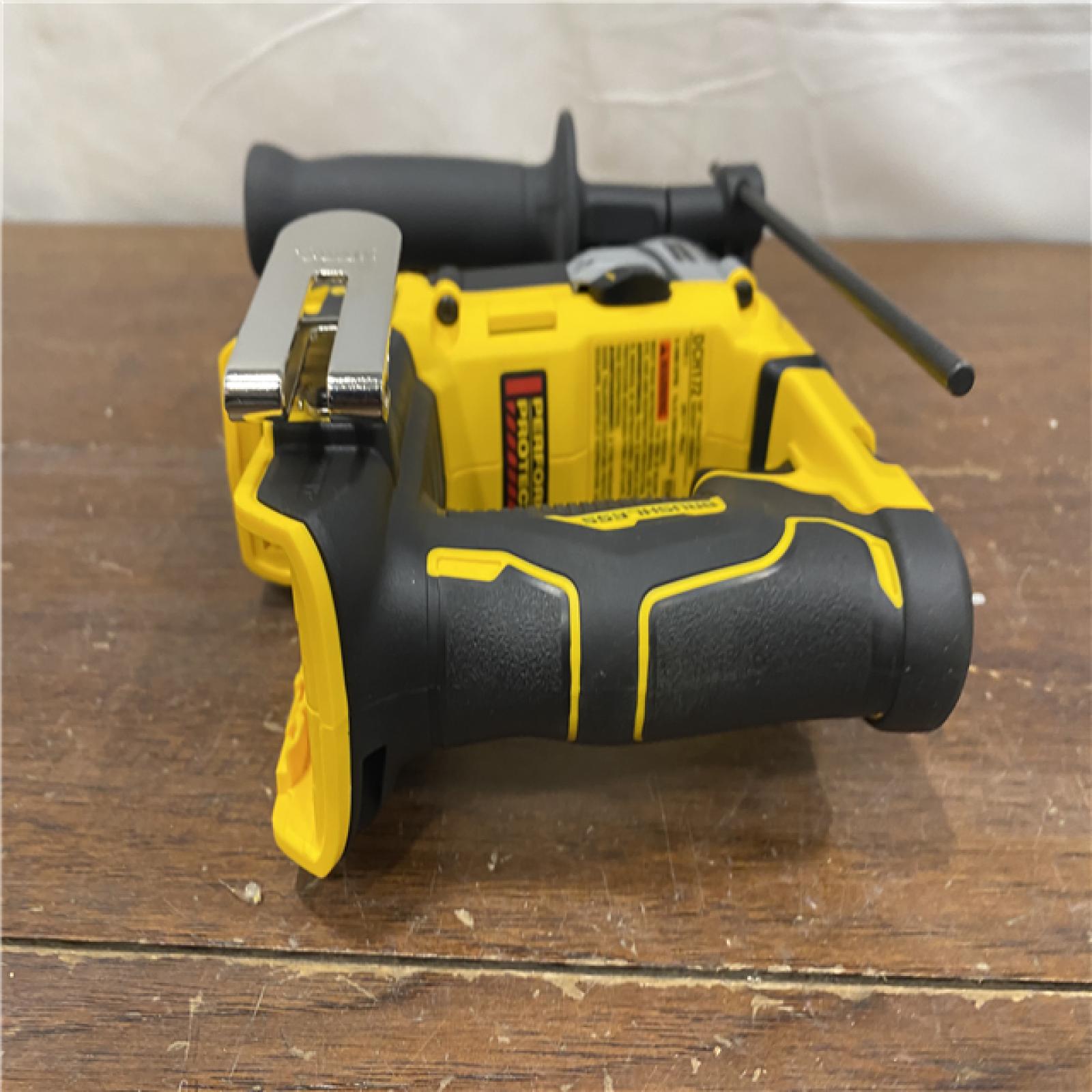 AS-IS Dewalt DCH172B MAX Atomic 20V 5/8 Inch Brushless Cordless SDS Plus Rotary Hammer (Tool Only)