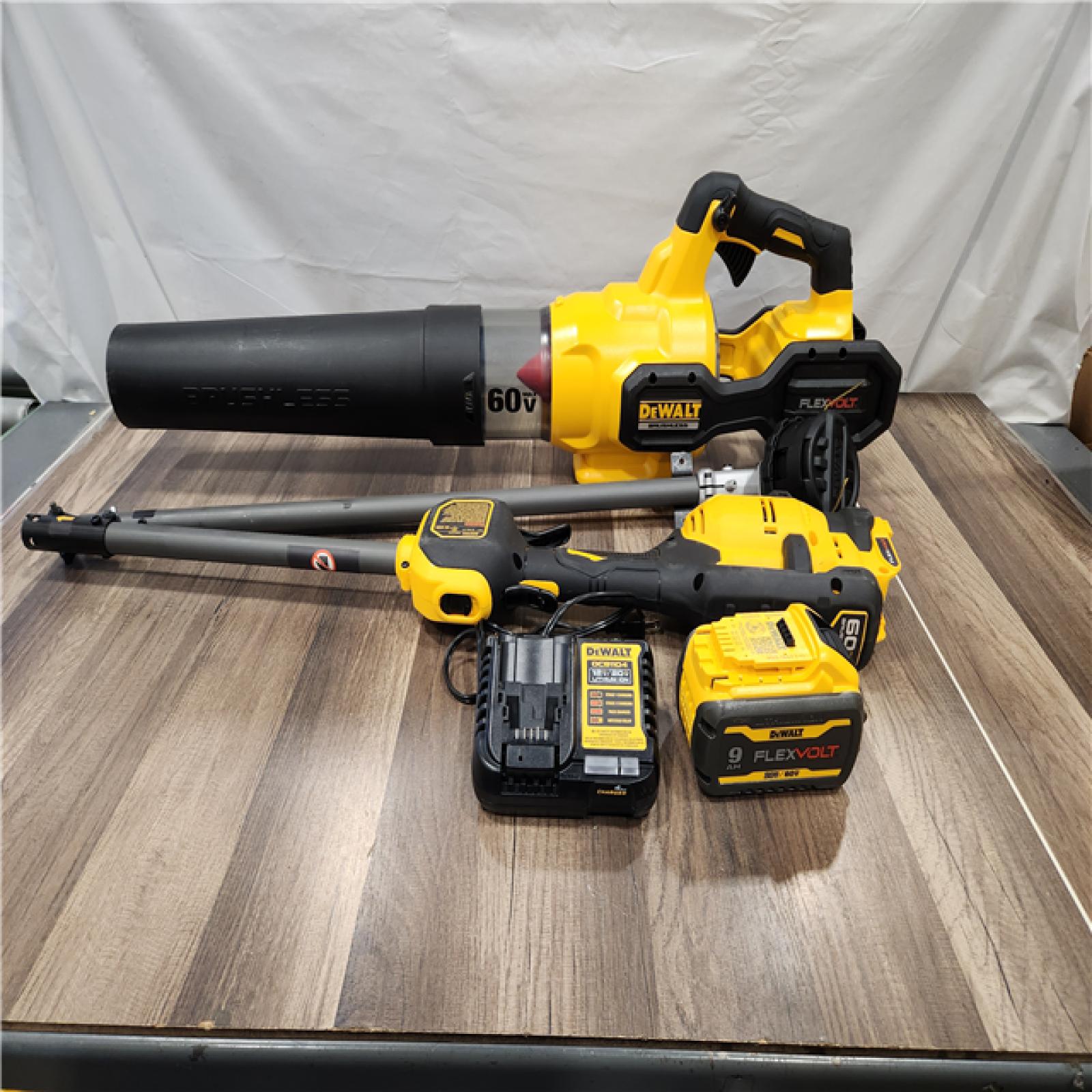 AS-IS - DEWALT FLEXVOLT 60V MAX Cordless Battery Powered String Trimmer & Blower Combo Kit with (1) FLEXVOLT 3 Ah Battery & Charger