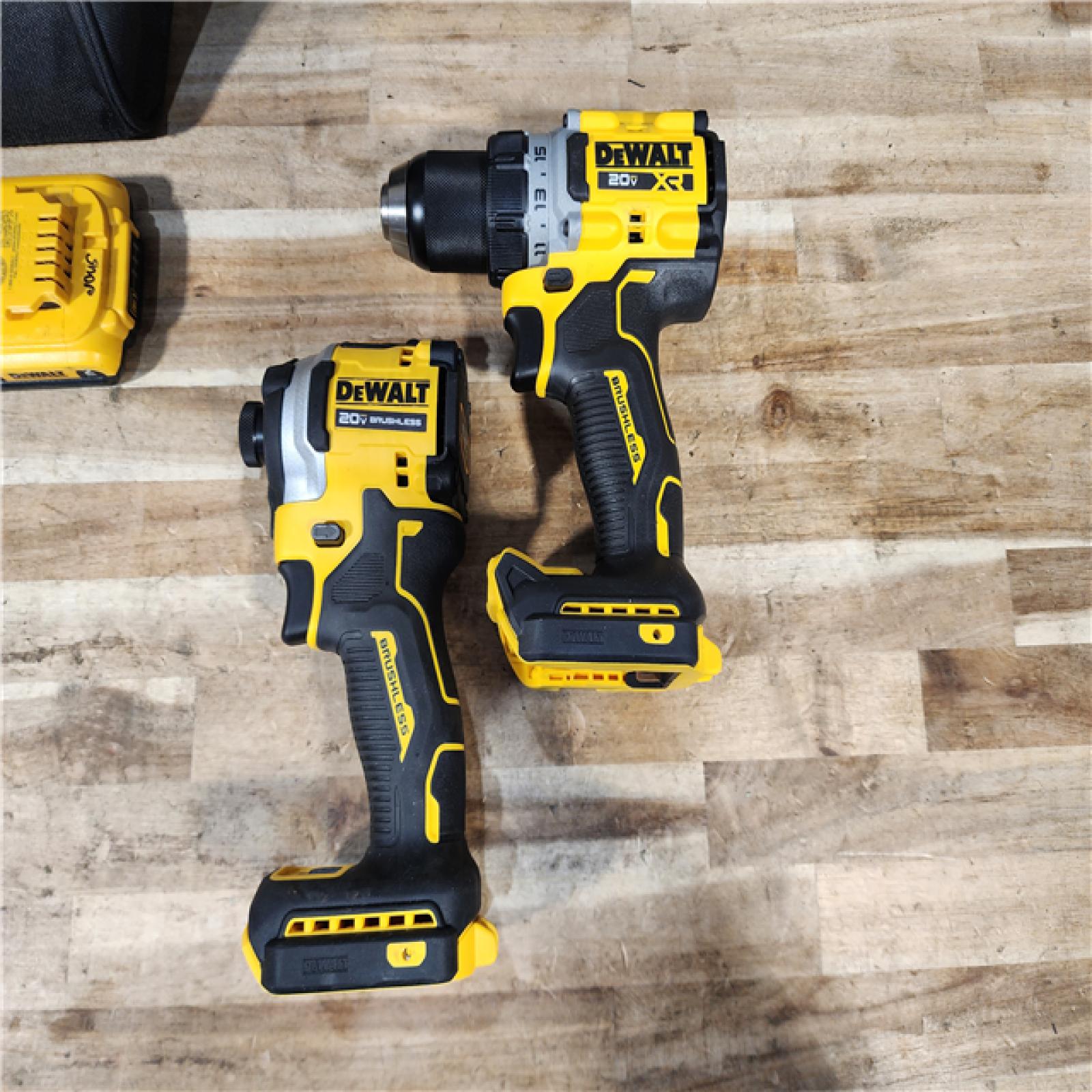HOUSTON LOCATION - AS-IS DEWALT 2 TOOL COMBO KIT W/ (2) BATTERY & CHARGER