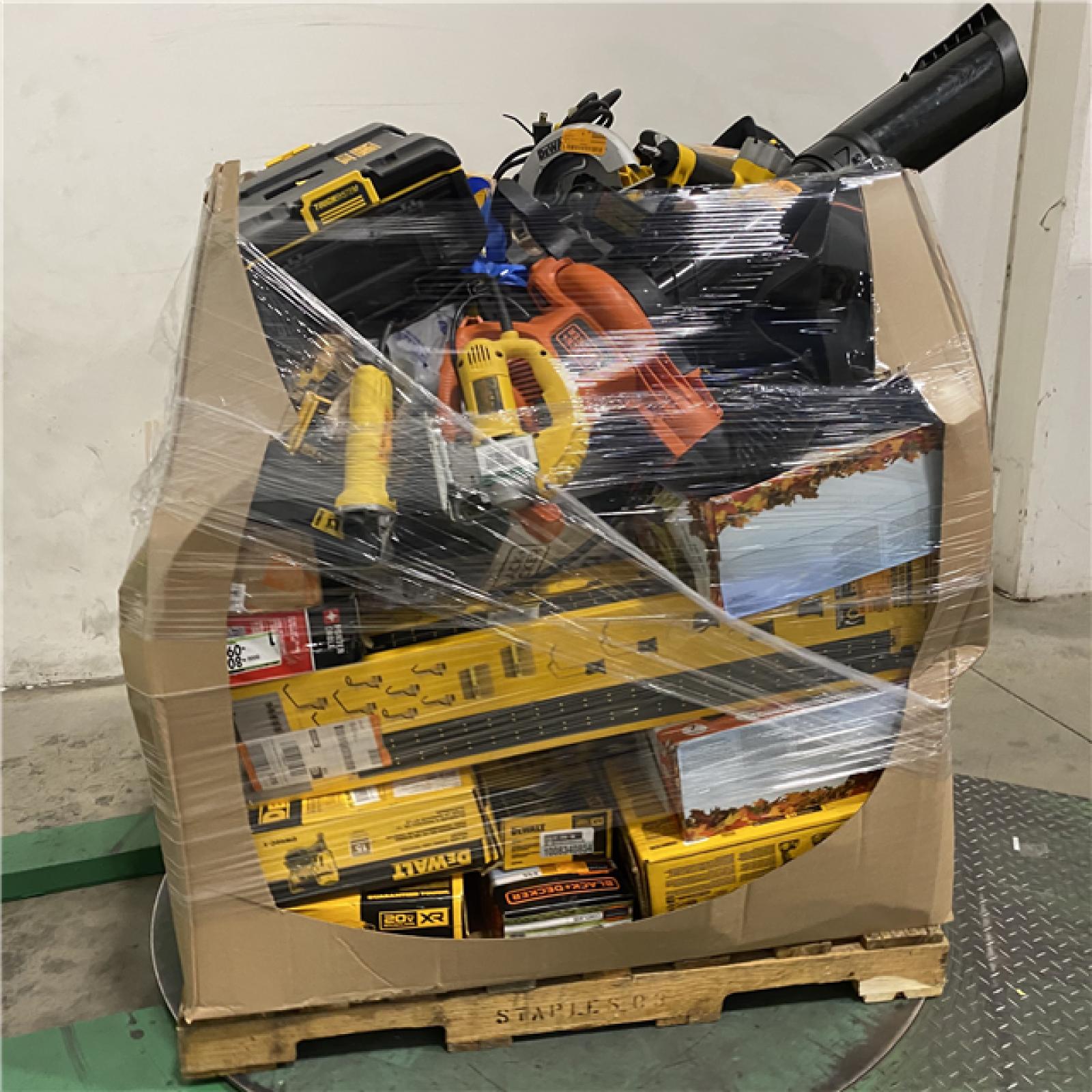 Dallas Location - As-Is DEWALT Tool Pallet