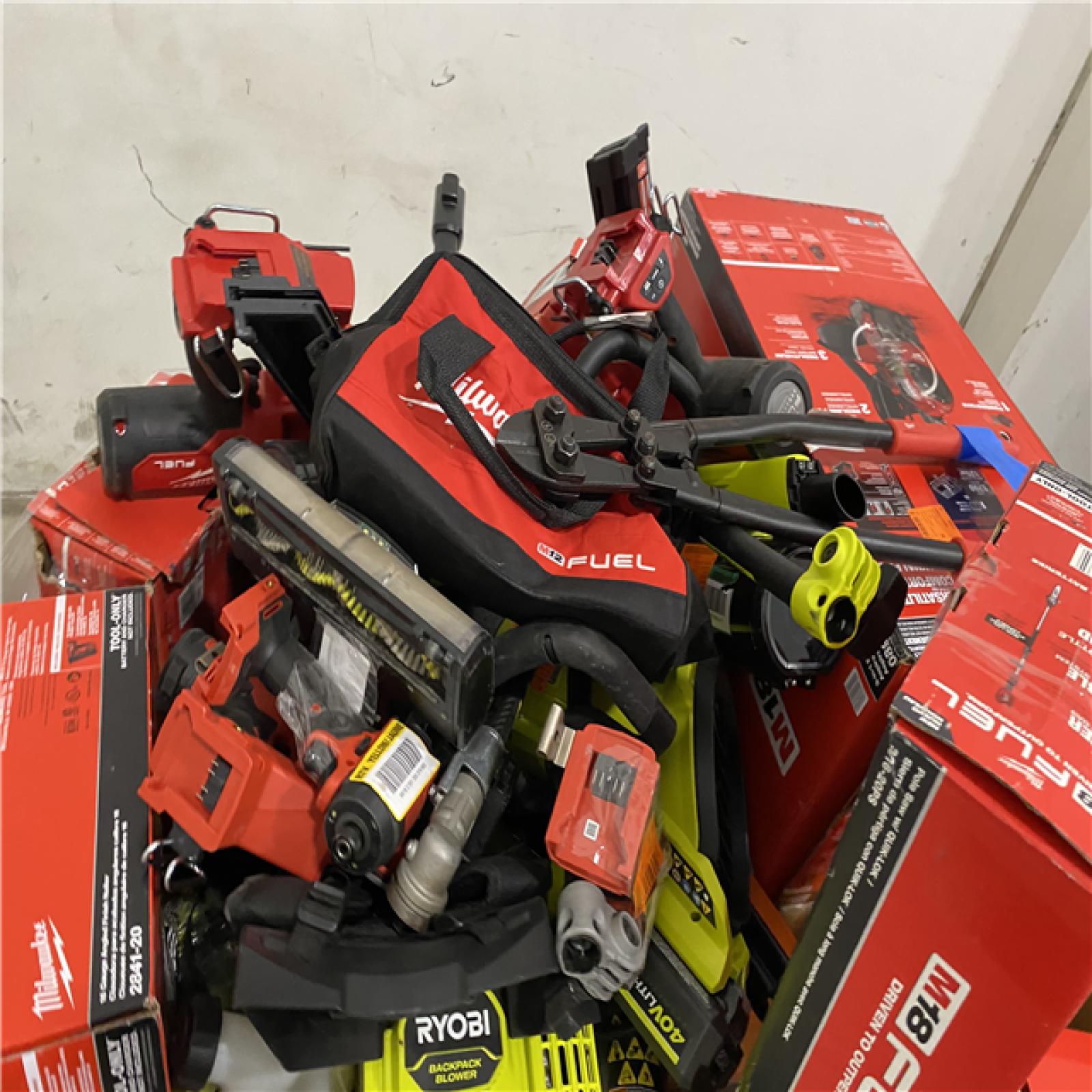 Dallas Location - As-Is Tool Pallet