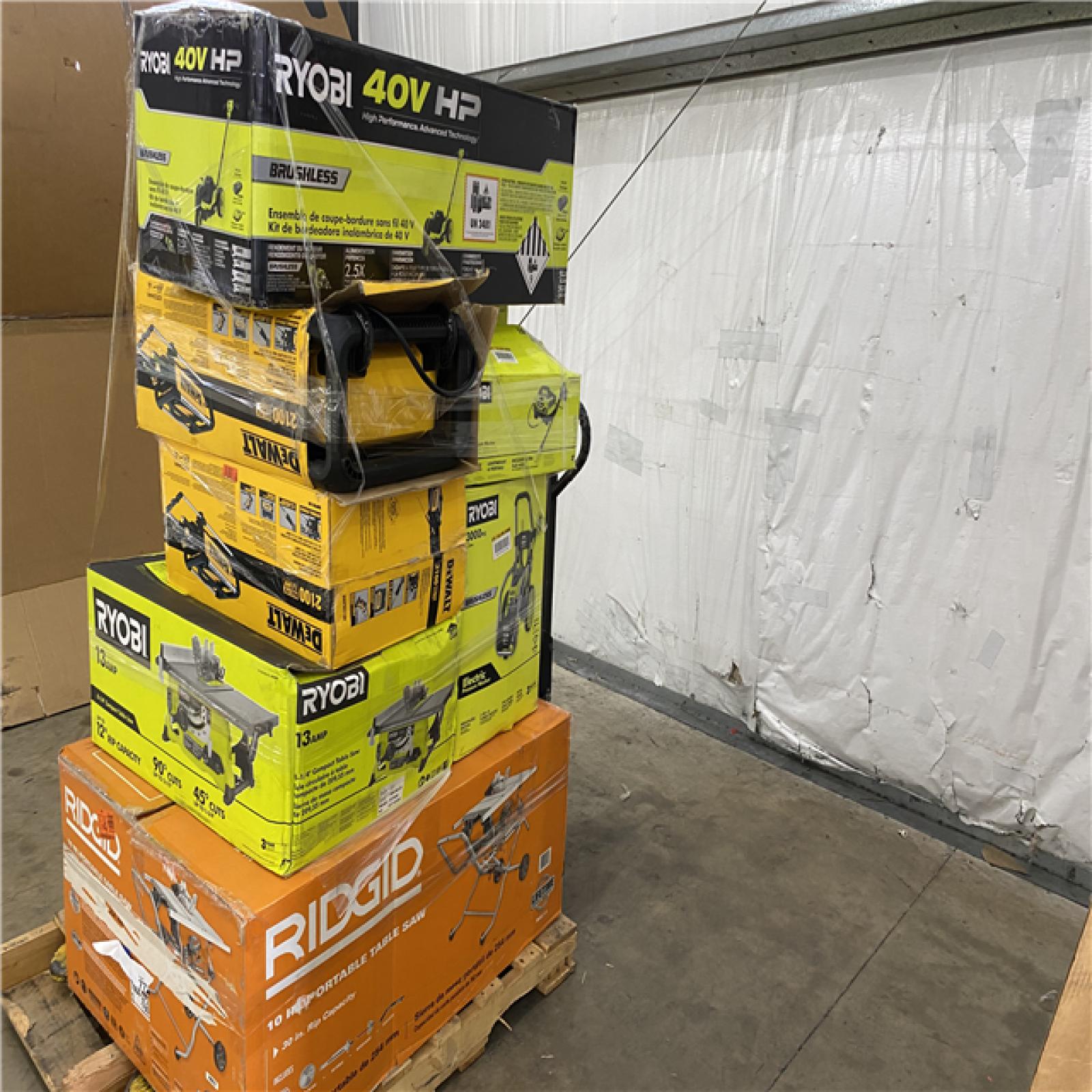 Houston Location AS IS - Tool Pallet