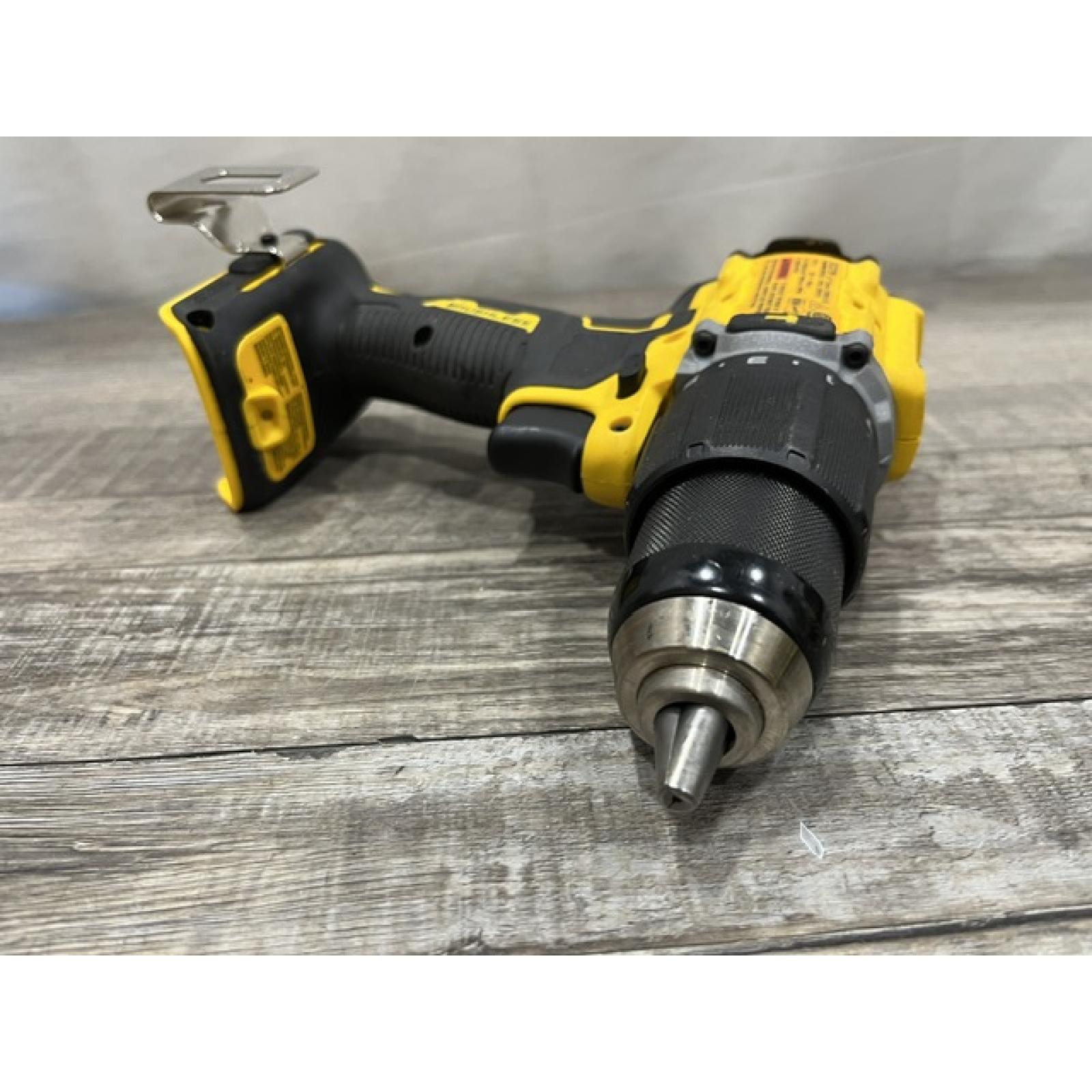 AS-IS DEWALT ATOMIC 20V Lithium-Ion Cordless 1/2 in. Hammer Drill Kit