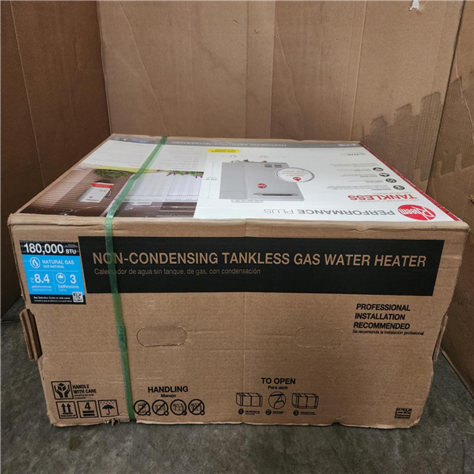 Phoenix NEW Rheem Performance Plus 8.4 GPM Smart Non-Condensing Outdoor Natural Gas Tankless Water Heater (SEALED)