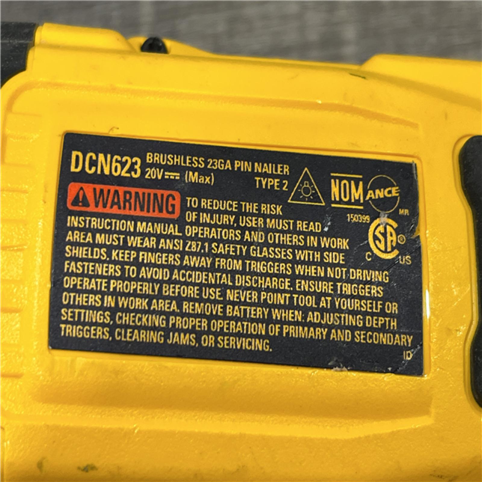 AS-IS DEWALT ATOMIC 20V MAX Lithium Ion Cordless 23 Gauge Pin Nailer Kit