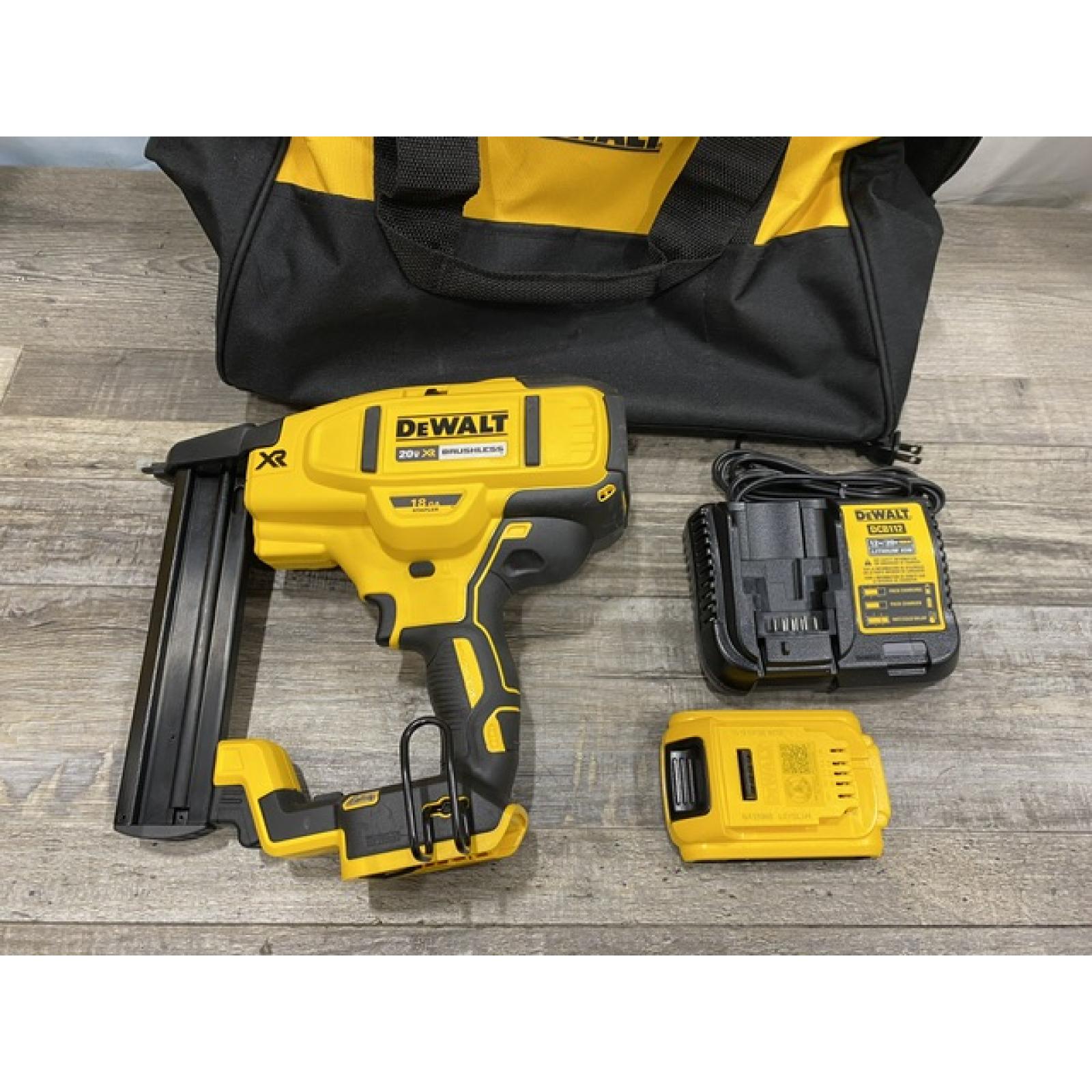 AS-IS DEWALT 20V MAX XR Lithium-Ion Cordless 18-Gauge Narrow Crown Stapler Kit