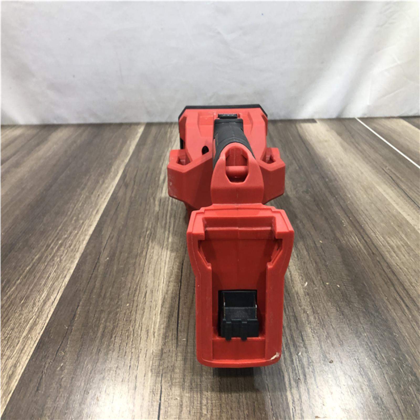 AS-IS Milwaukee M18 18-Volt Lithium-Ion Cordless Search Light (Tool-Only)