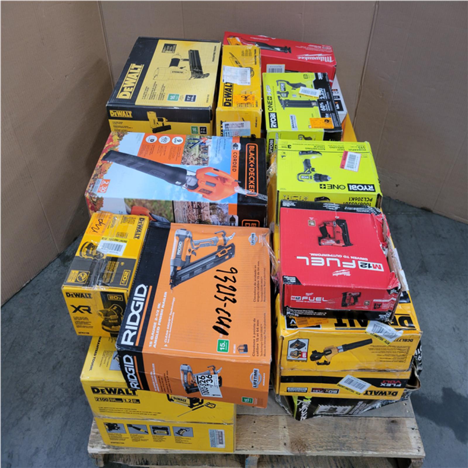 CALIFORNIA AS-IS TOOL PALLET