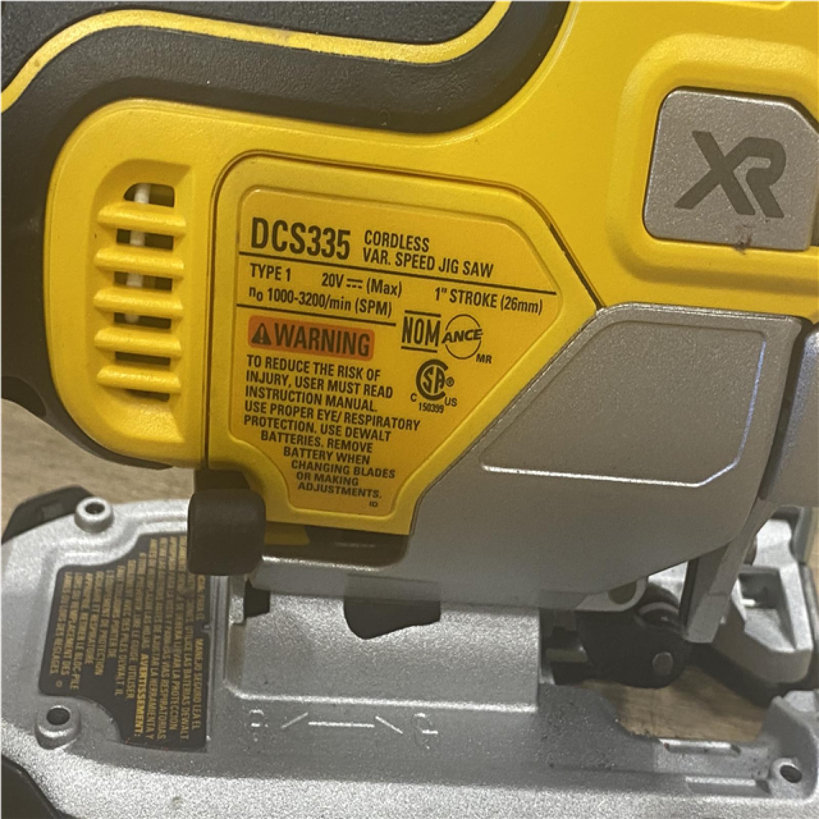AS-IS DEWALT 20V MAX XR Cordless Barrel Grip Jigsaw (Tool Only)