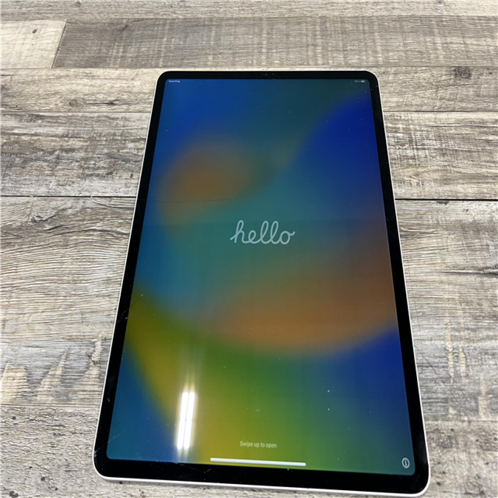 AS-IS Apple iPad Pro 12.9 Tablet 64Gb Wifi - LTE - Space Gray (MTHN2LL/a)