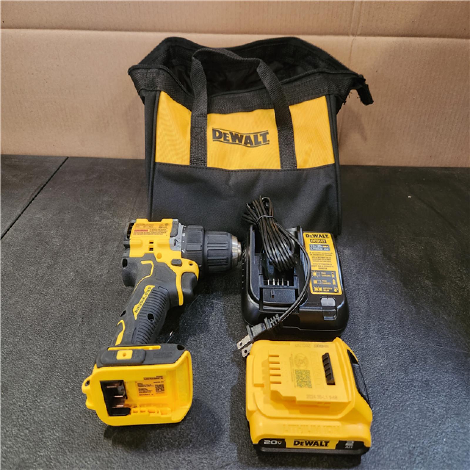 Phoenix NEW DEWALT 20V MAX Cordless Drill with 20V 2Ah Batterie  Charger  and Bag