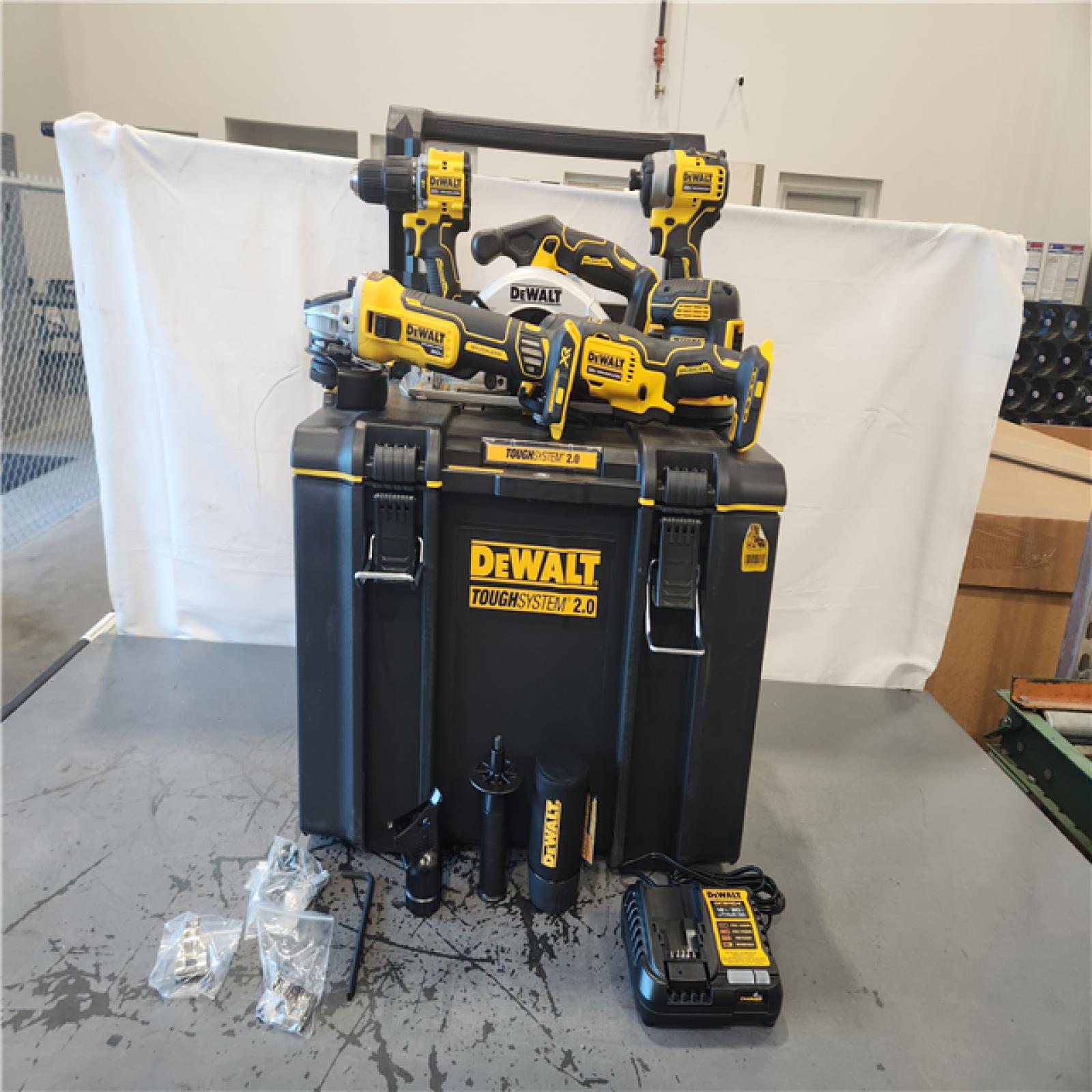AS-IS- Dewalt 20-Volt MAX ToughSystem Lithium-Ion 6-Tool Cordless Combo Kit