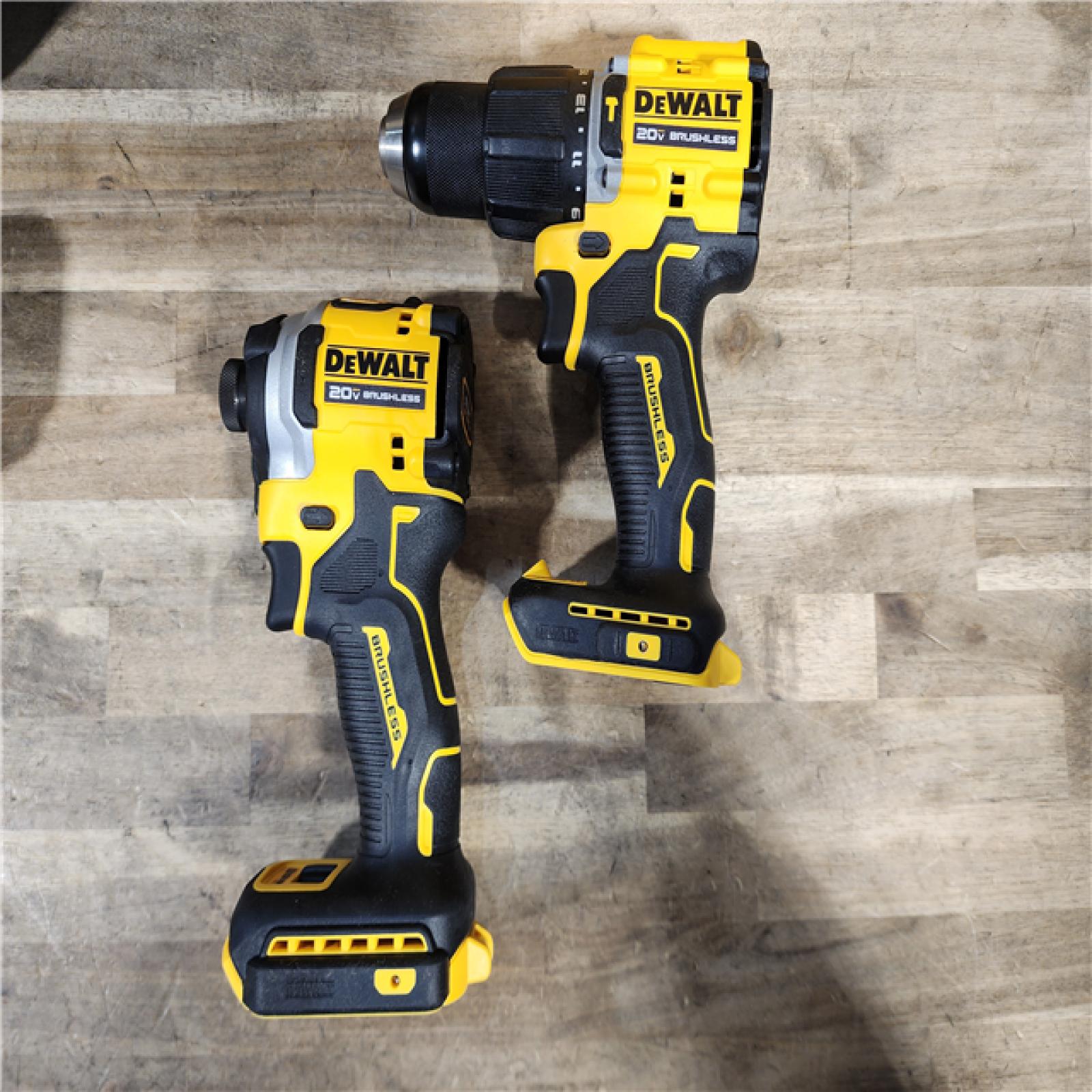 HOUSTON LOCATION - AS-IS DEWALT 2 TOOL COMBO KIT W/ (2) BATTERY & CHARGER