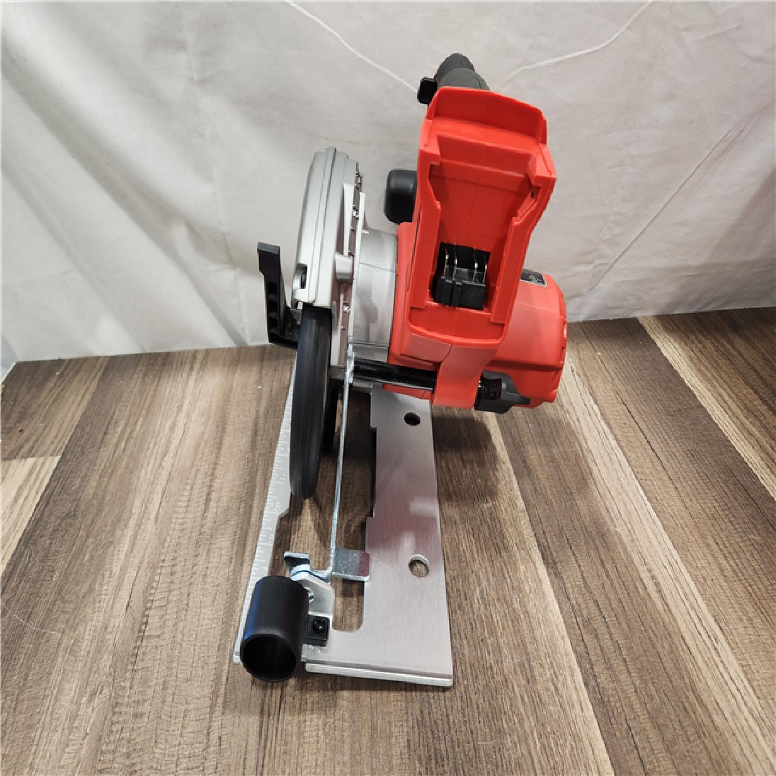 AS-IS- Milwaukee M18 Cordless 6-1/2 Circular Saw (Tool Only)