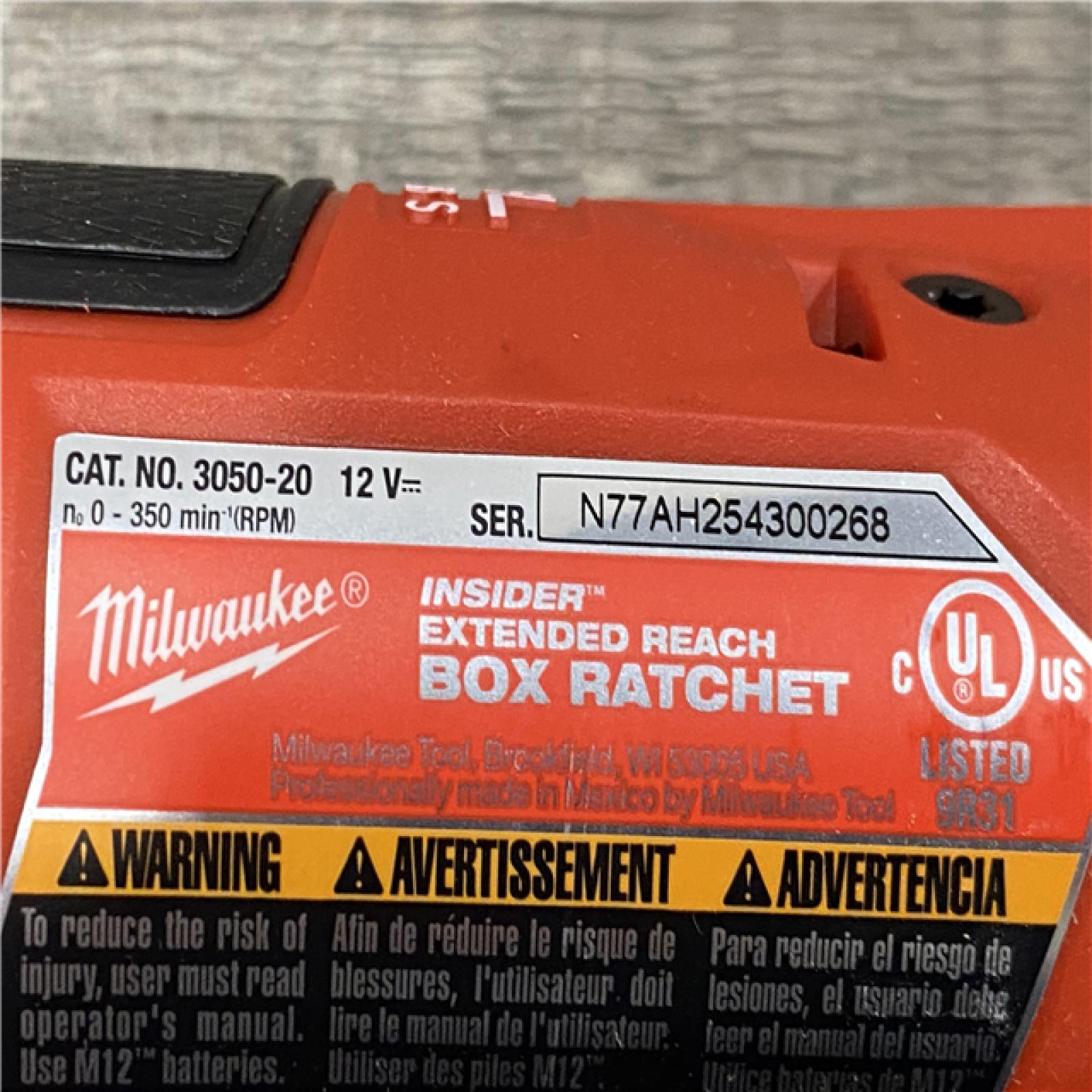AS-IS Milwaukee FUEL INSIDER 12V Lithium-Ion Brushless Cordless 1/4 in. - 3/8 in. Extended Reach Box Ratchet Kit