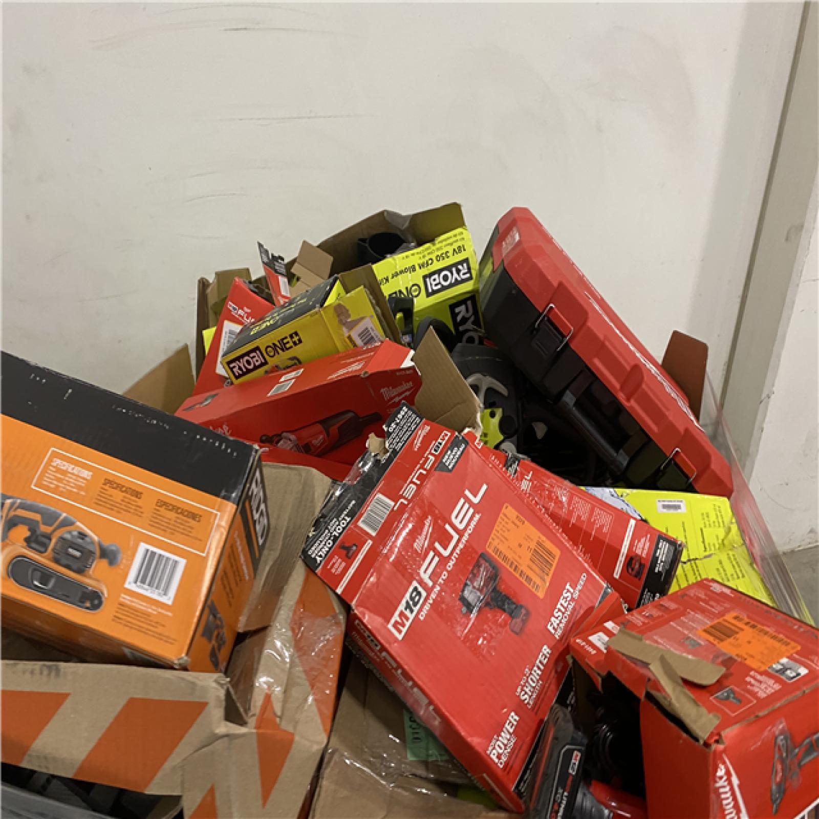 Dallas Location - As-Is Tool Pallet