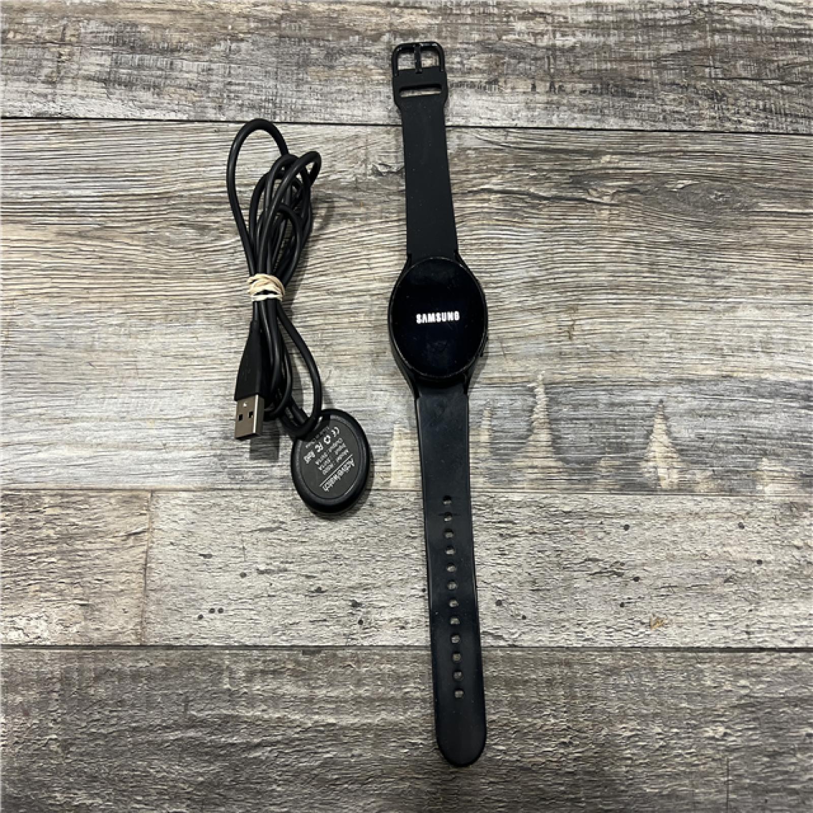 AS-IS SAMSUNG Galaxy Watch 4 44mm Bluetooth/LTE - SM-R875U