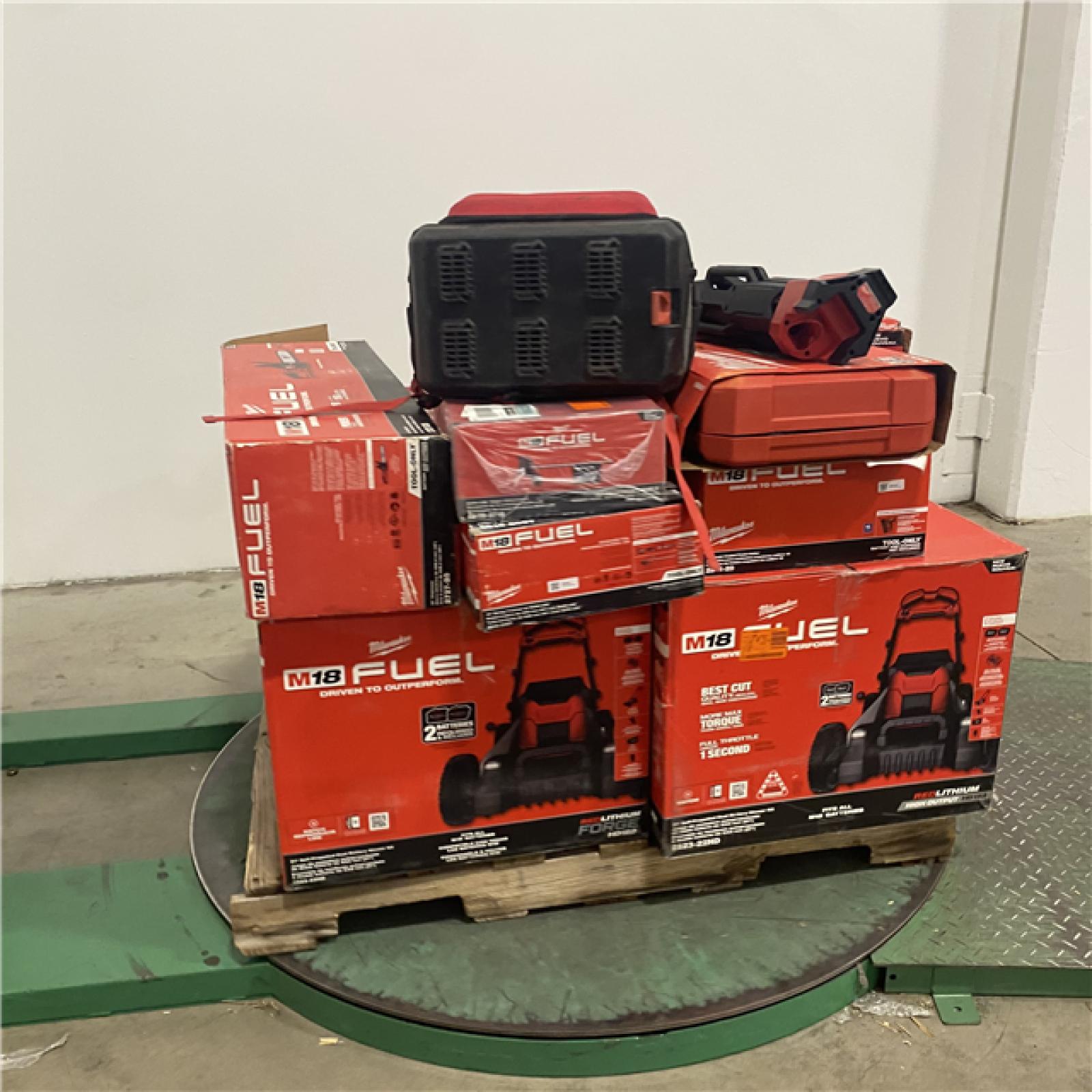 Dallas Location - As-Is MILWAUKEE Tool Pallet