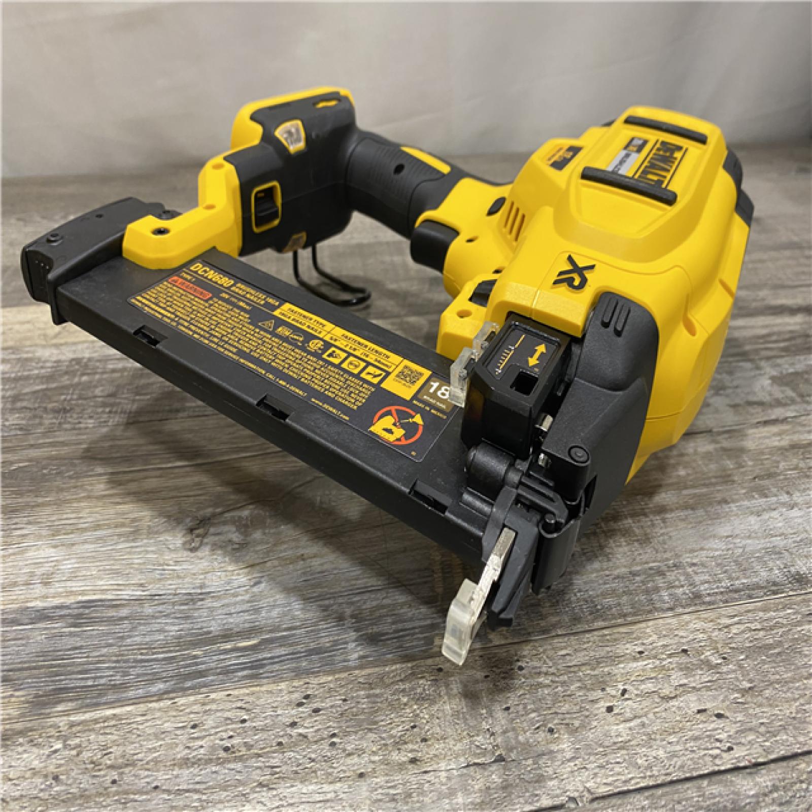 AS-IS DEWALT 20V MAX XR Lithium-Ion Electric Cordless 18-Gauge Brad Nailer (Tool Only)