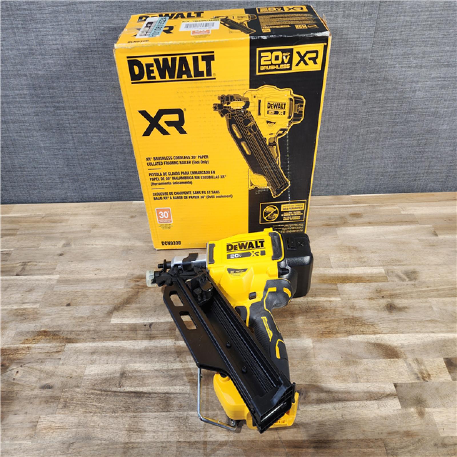 HOUSTON LOCATION - AS-IS DEWALT 20-Volt 30° Cordless Framing Nailer (Tool-Only)