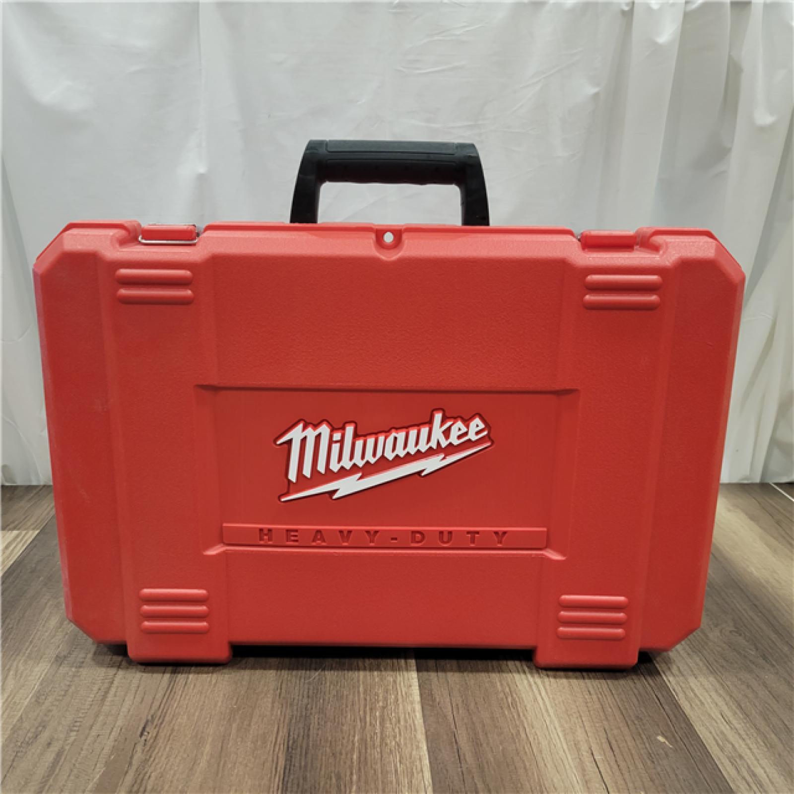 AS-IS Milwaukee 2473-22 M12 Li-Ion FORCE LOGIC Press Tool Kit New