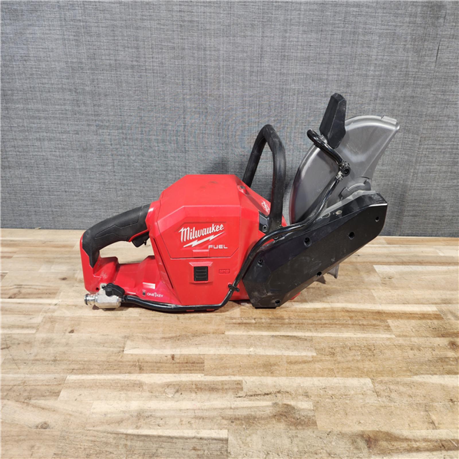HOUSTON LOCATION - AS - IS Milwaukee FUEL ONE-KEY 18V Lithium-Ion Brushless Cordless 9 in. Cut Off Saw (Tool-Only)