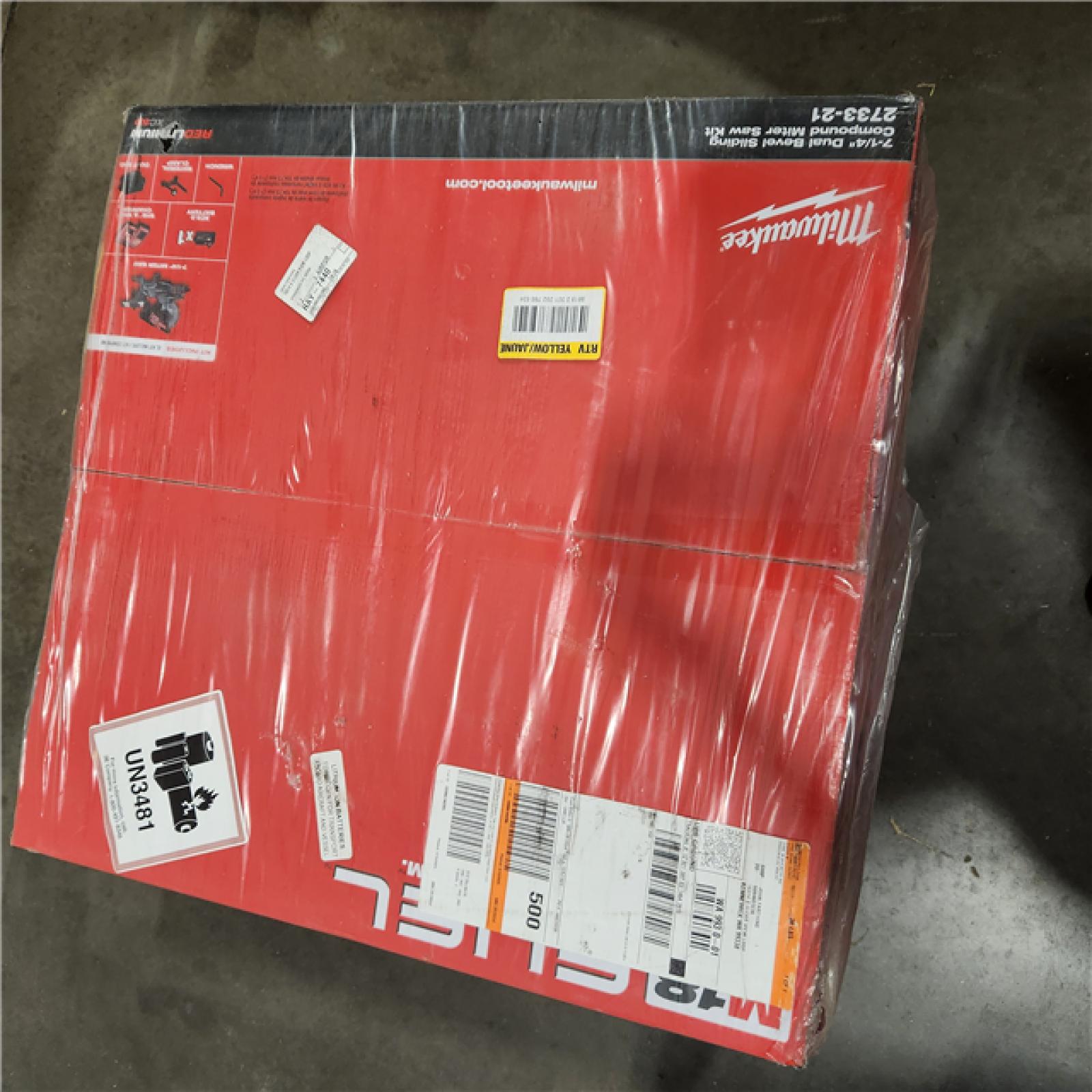 NEW- M18 FUEL 18V Lithium-Ion Brushless Cordless 7-1/4 in. Dual Bevel Sliding Compound Miter Saw Kit W/One 5.0Ah Battery