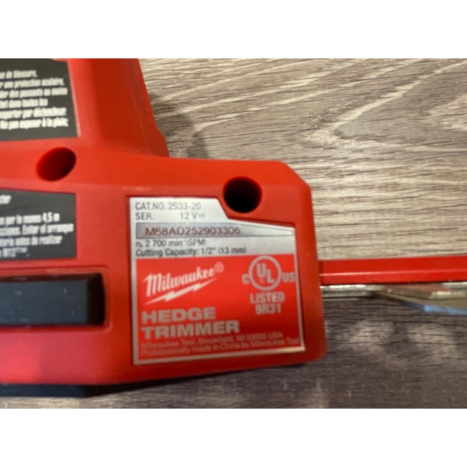 AS-IS Milwaukee FUEL 8 in. 12V Lithium-Ion Brushless Cordless Battery Hedge Trimmer (Tool-Only)