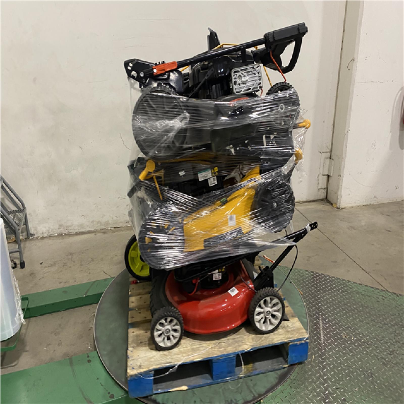 Dallas Location - As-Is Lawn Mower Pallet
