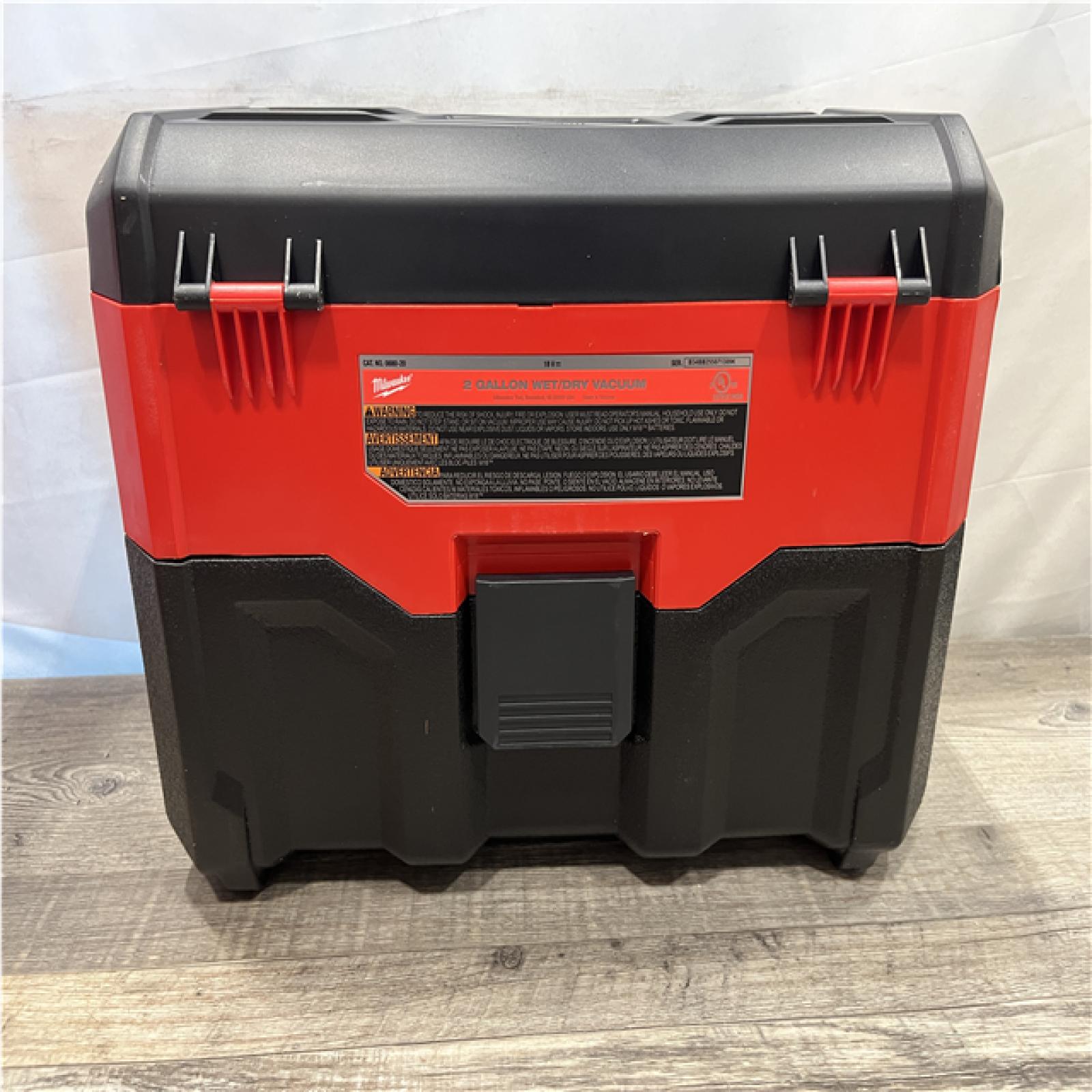 NEW - Milwaukee 18-Volt 2 Gal. Lithium-Ion Cordless Wet/Dry Vacuum (Vacuum-Only)